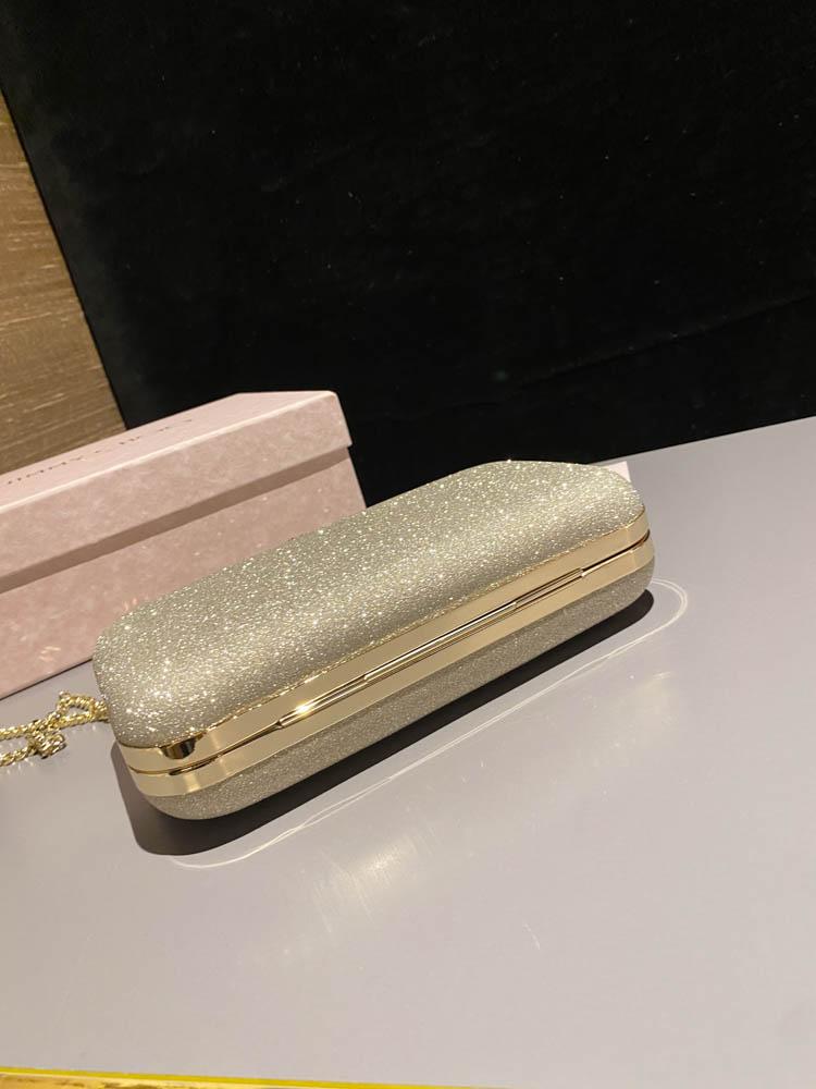 جيمي شو Cloud Clutch