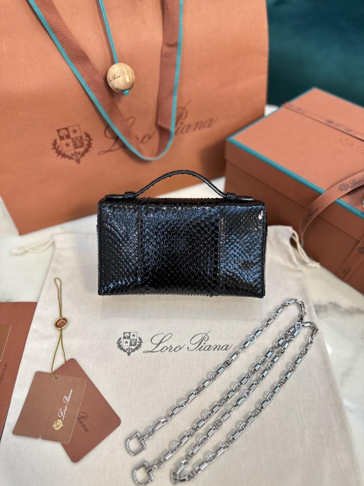 لورو بيانا Extra bag L19