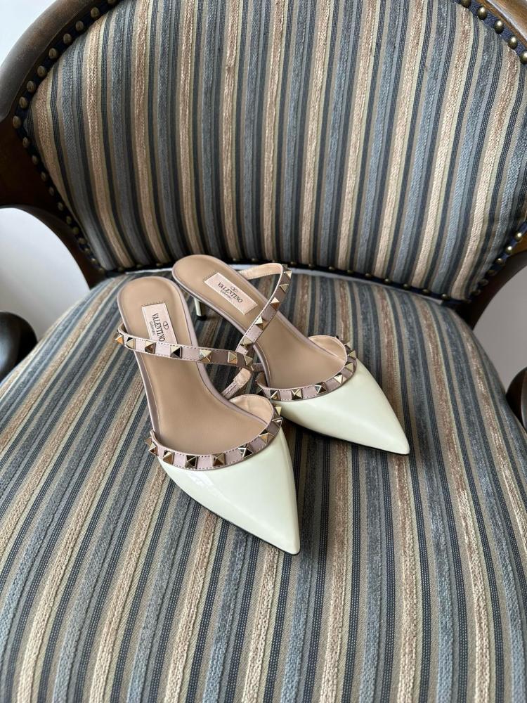 فالنتينو Rockstud