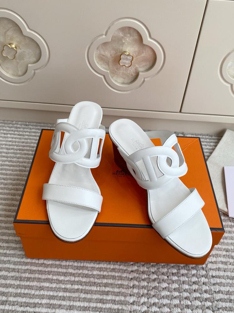 ايرميز Bikini sandal
