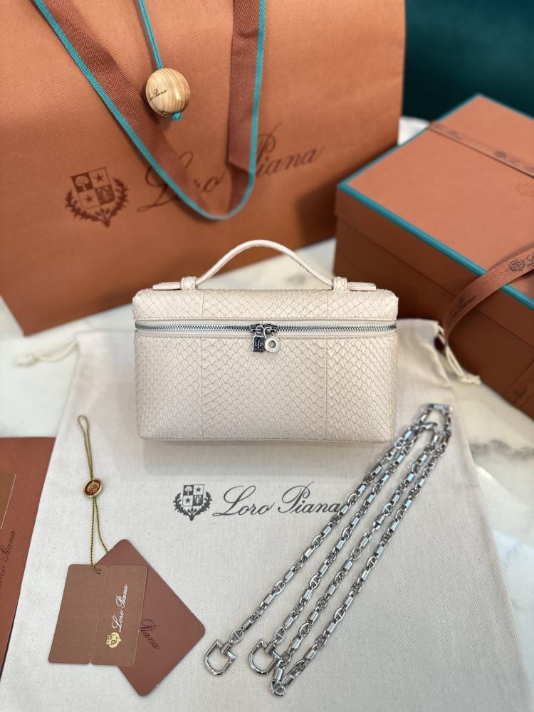 لورو بيانا Extra bag L19
