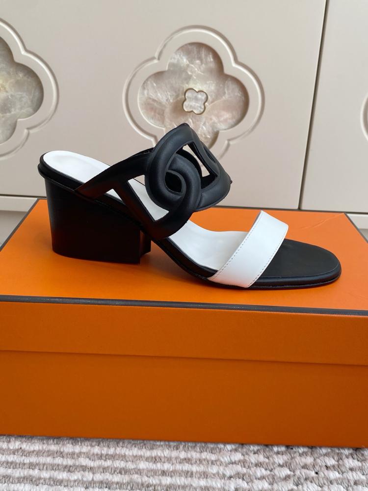 ايرميز Bikini sandal