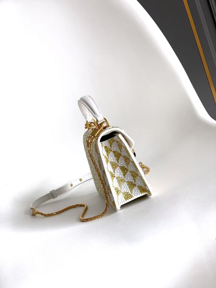 بولقري Serpenti Forever