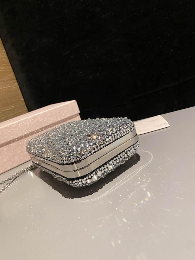 جيمي شو Cloud Clutch