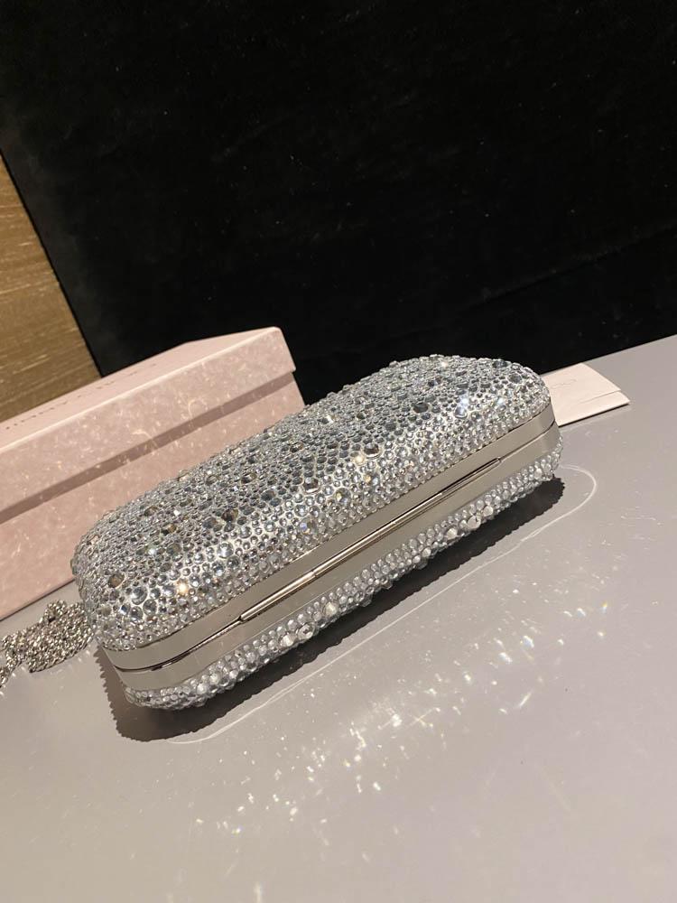 جيمي شو Cloud Clutch