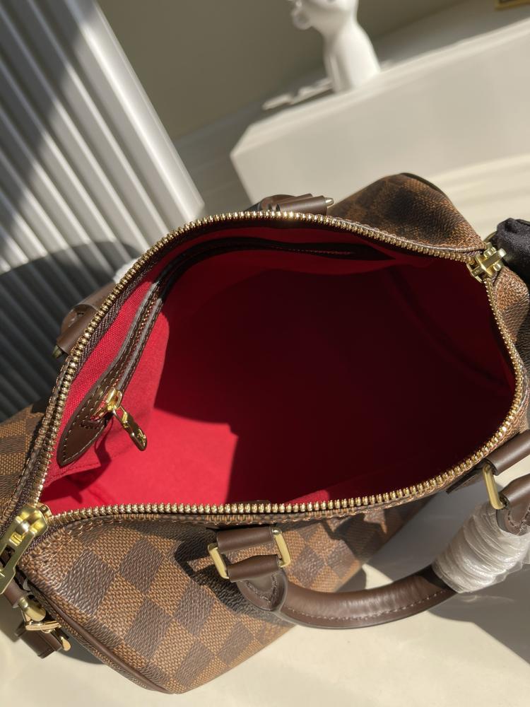 لوي فيتون Speedy 25
