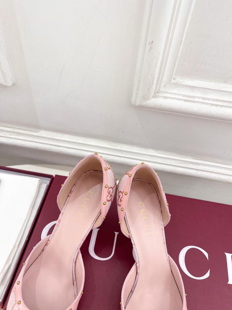 قوتشي Savoy pump