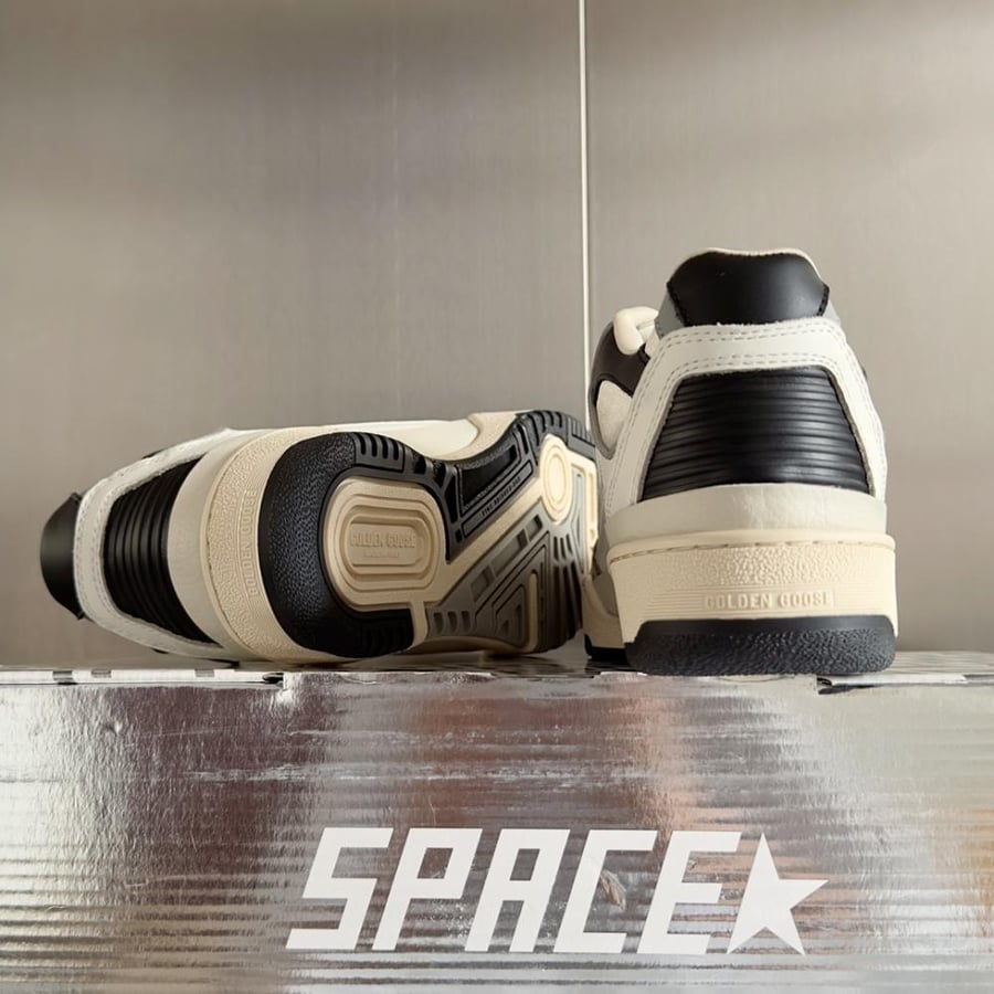 قولدن قوز Sneakers