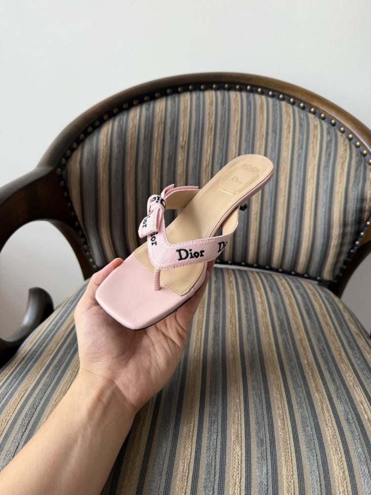ديور  Sandals