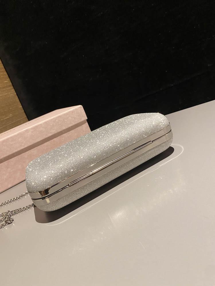 جيمي شو Cloud Clutch