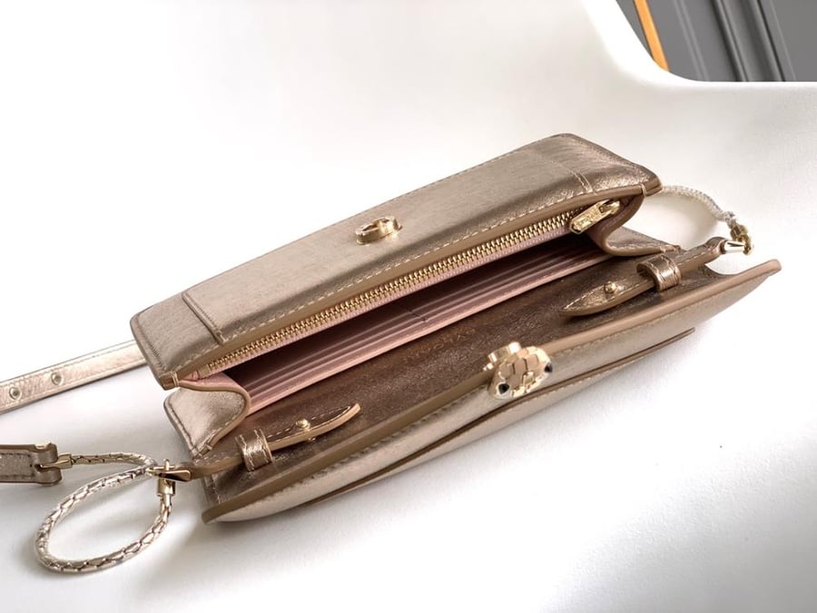 بولقري Serpenti Forever