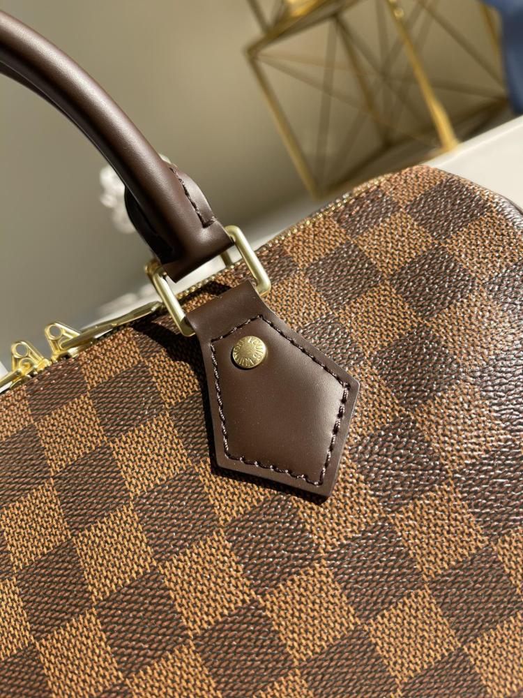 لوي فيتون Speedy 25