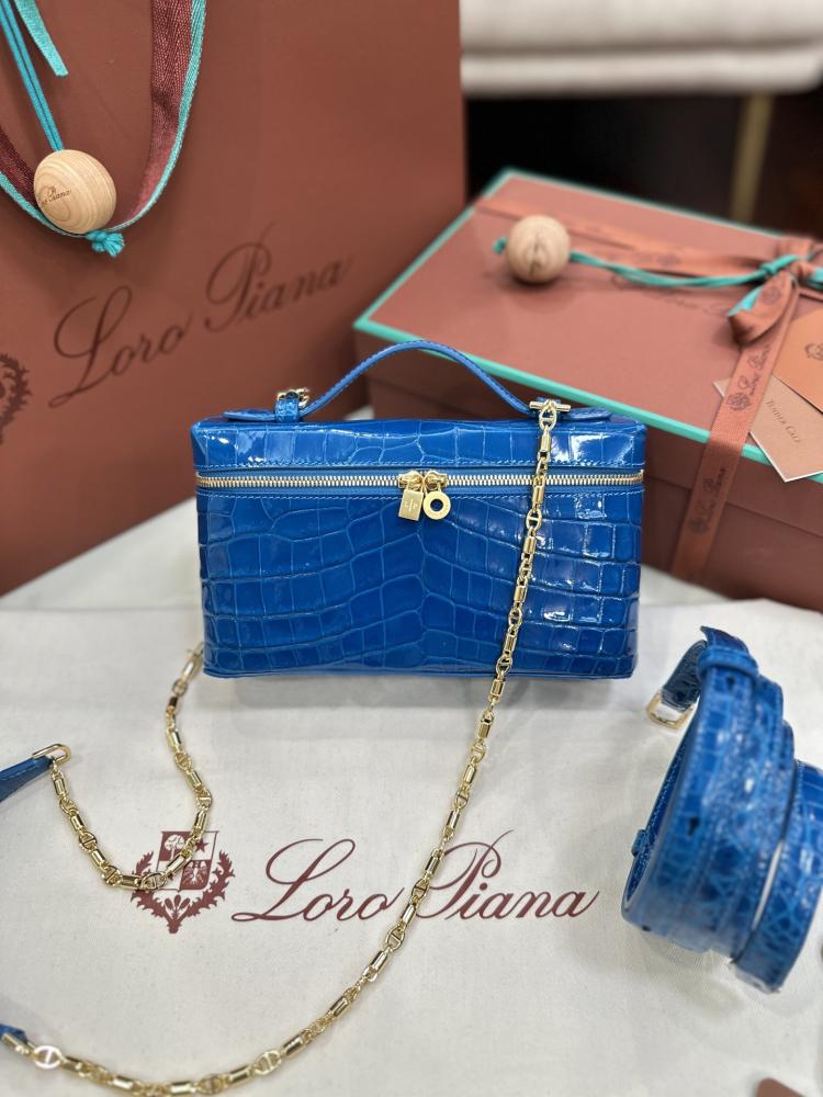 لورو بيانا Extra bag L19CM