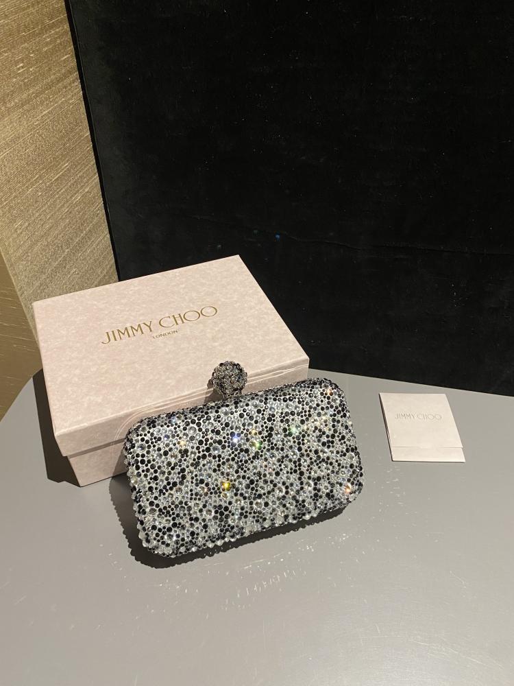 جيمي شو Cloud Clutch