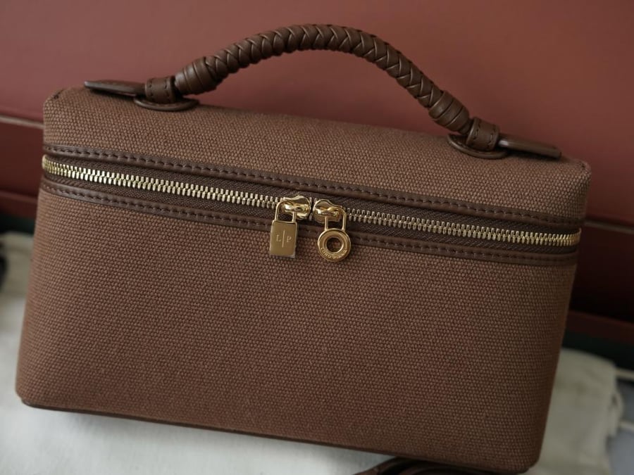 لورو بيانا Extra bag L19