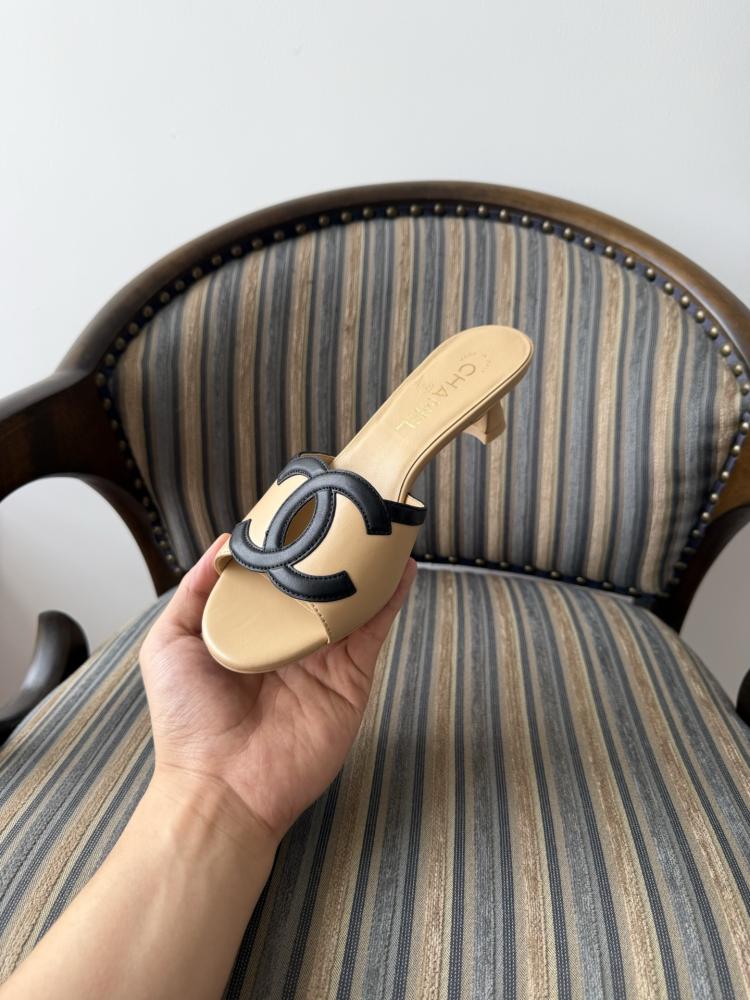 شانيل Lambskin Mule