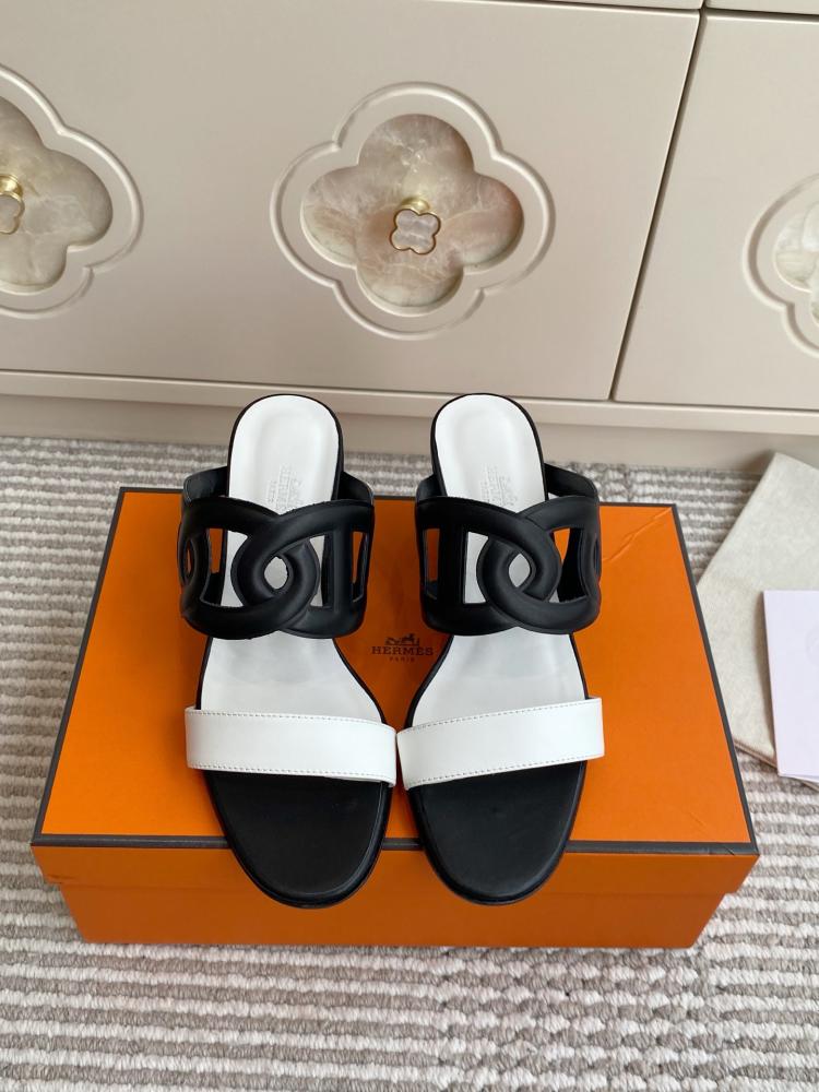 ايرميز Bikini sandal