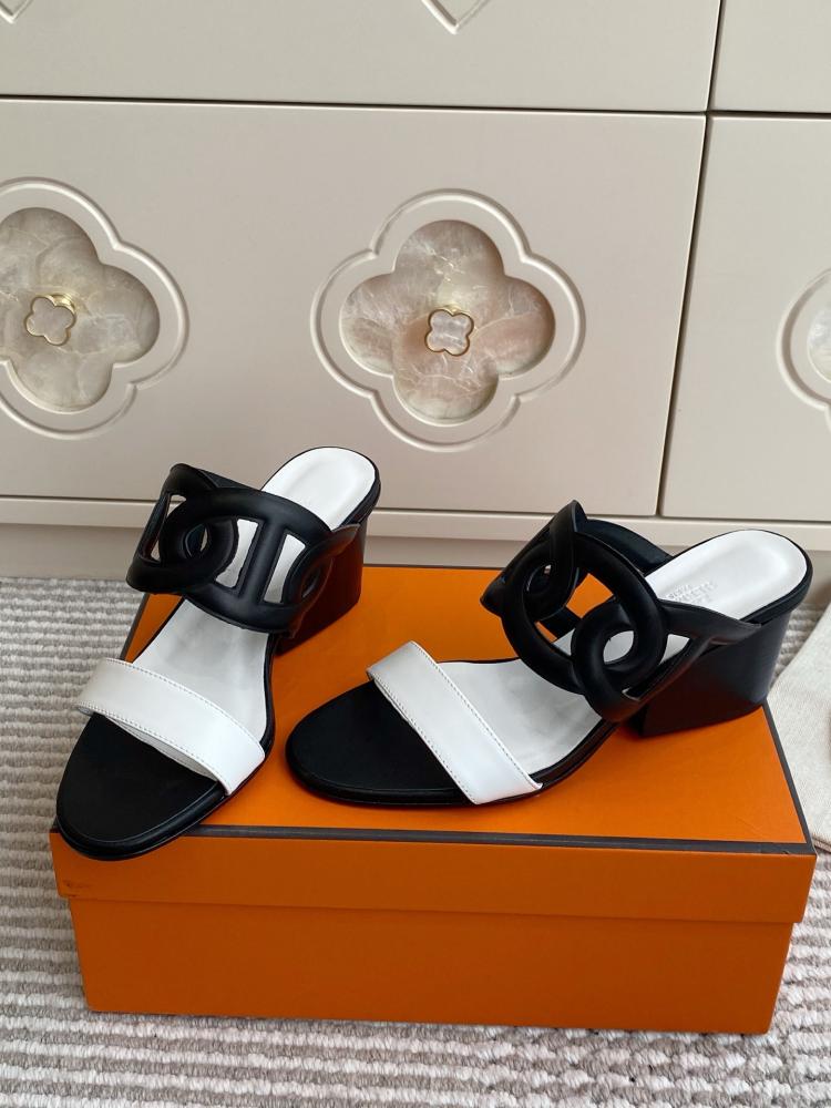 ايرميز Bikini sandal