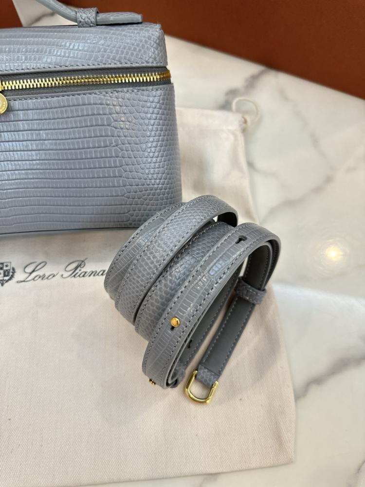 لورو بيانا Extra bag L19