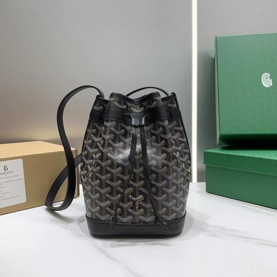 جويارد Petit Flot
