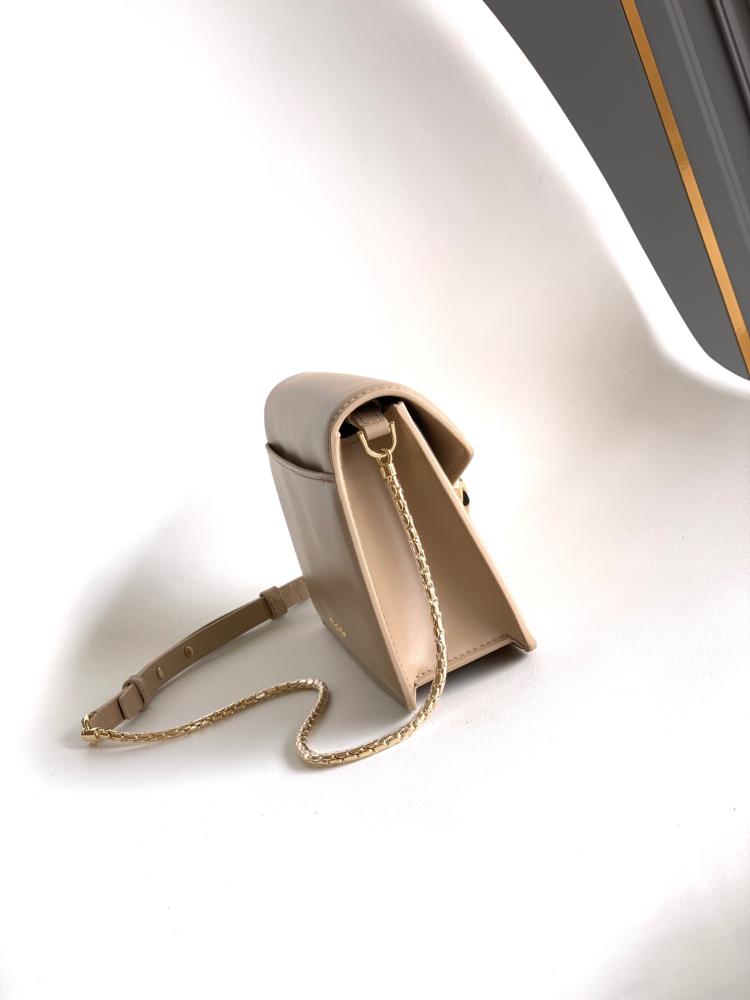 بولقري Serpenti Forever