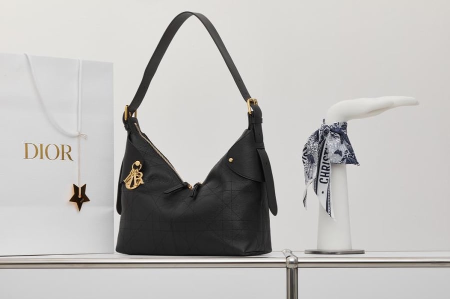 ديور Voyage Medium