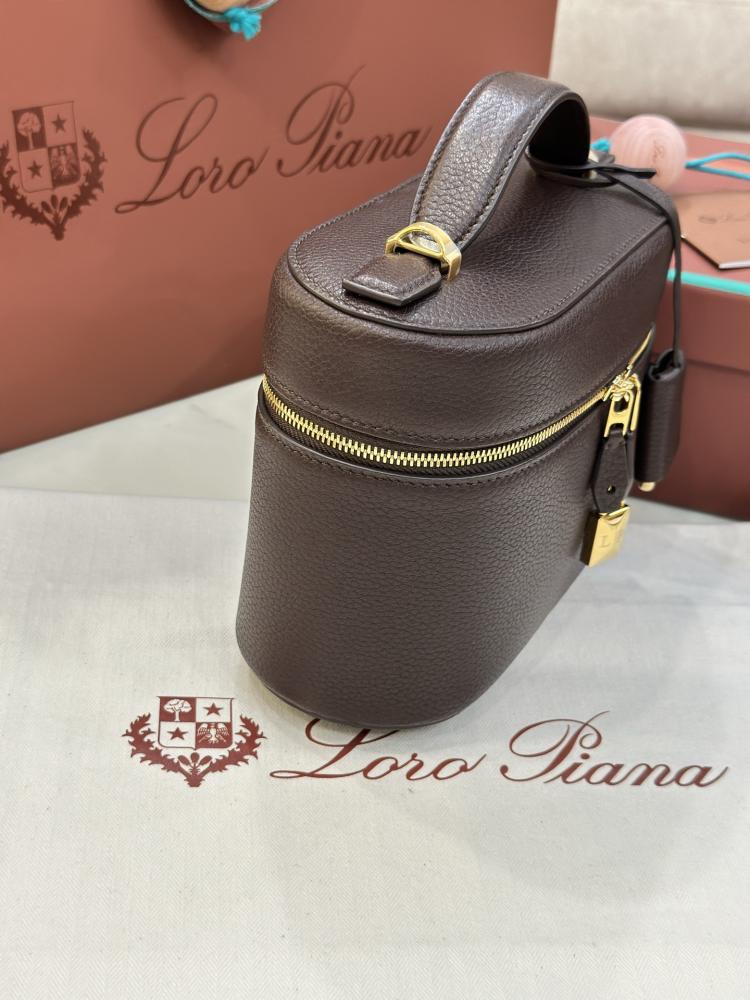 لورو بيانا Extra Softy Case L21