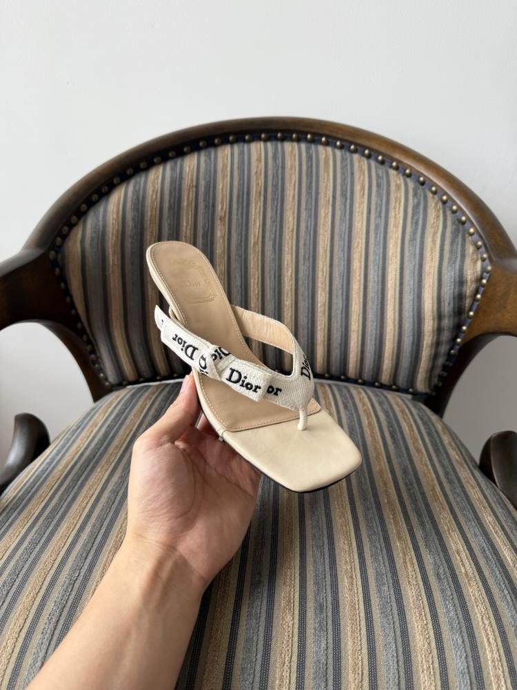 ديور  Sandals