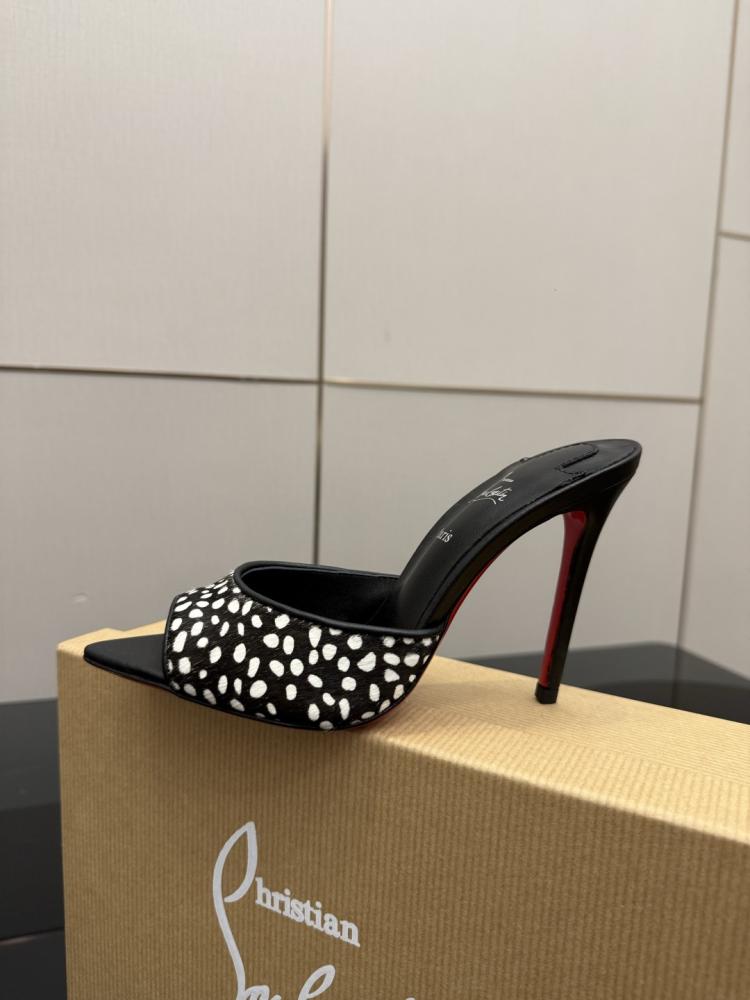 كريستيان لوبتان Miss Z Degrasstrass Mules