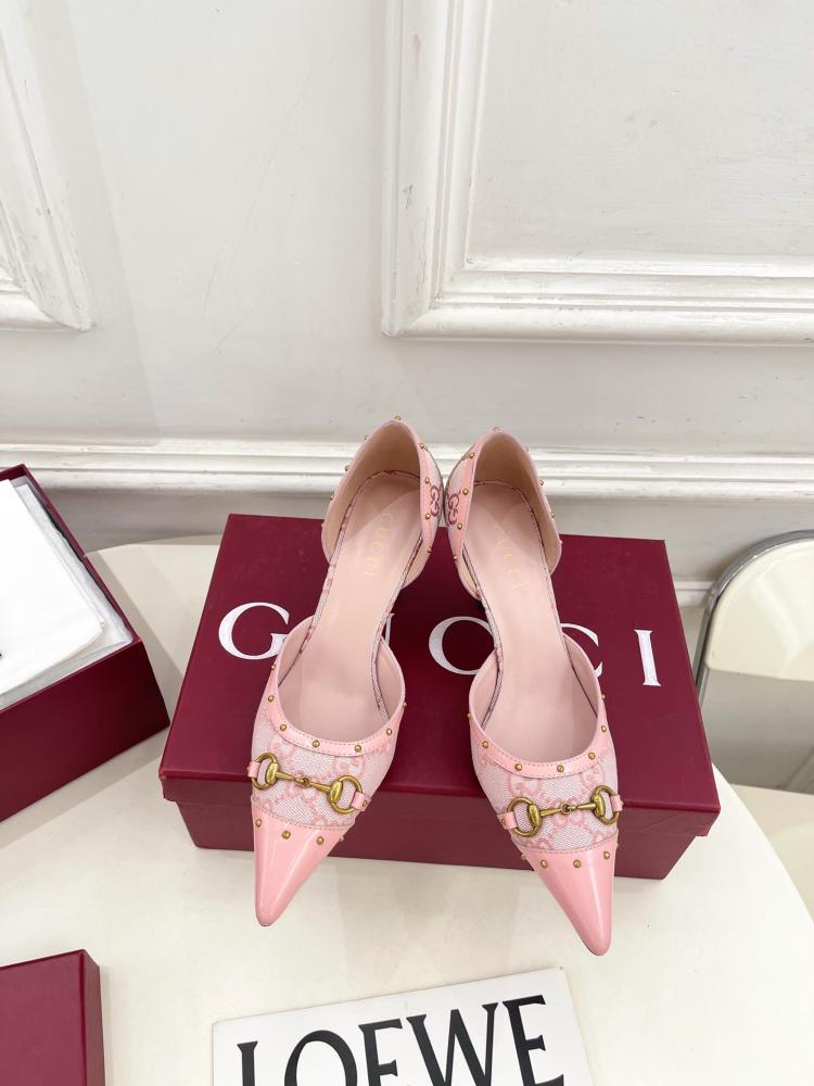 قوتشي Savoy pump