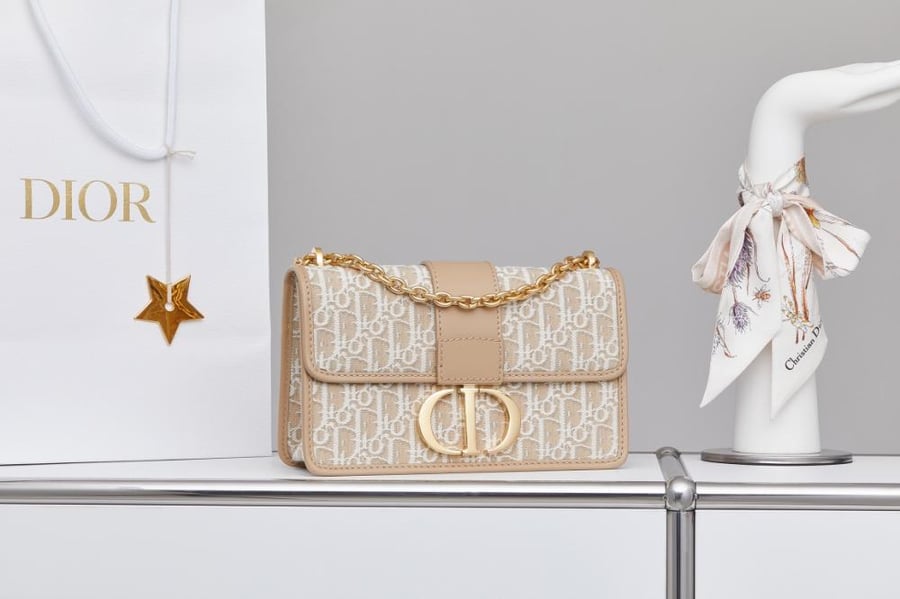 ديور  Montaigne  D25cm