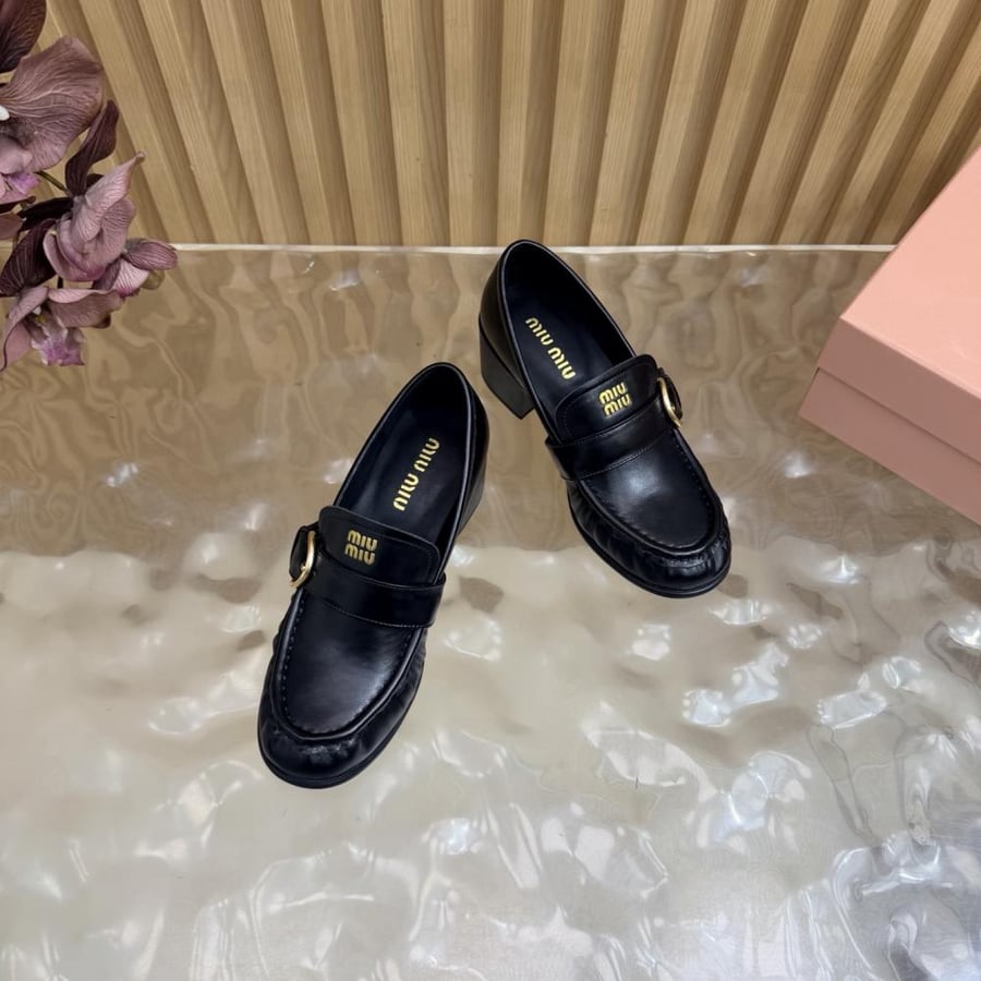 ميو ميو Heel Loafers