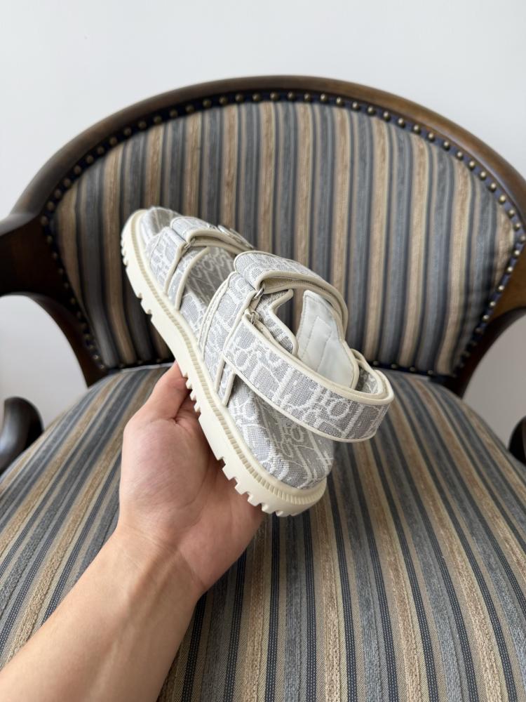 ديور Dioract sandals