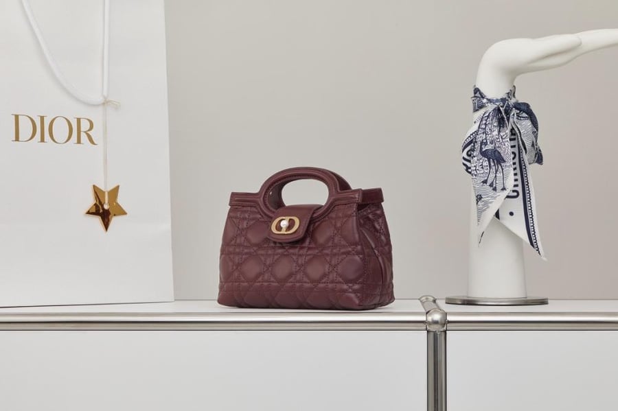 ديور  Jolie Top Handle