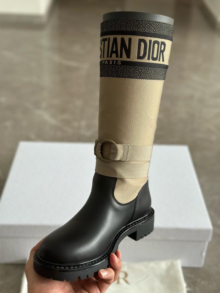 ديور Boots