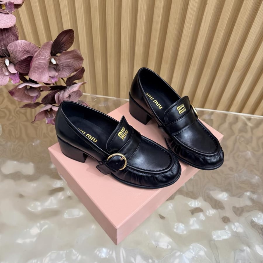 ميو ميو Heel Loafers