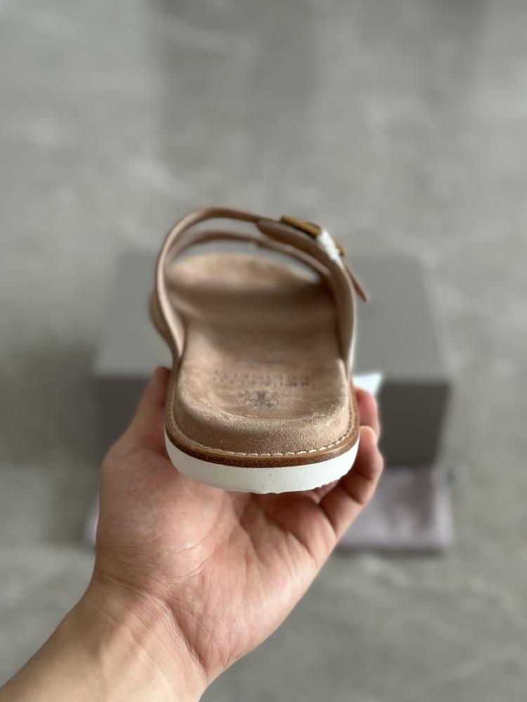 برونيلو كوتشينيلي  Slipper