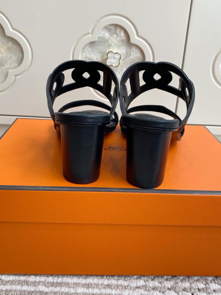 ايرميز Bikini sandal