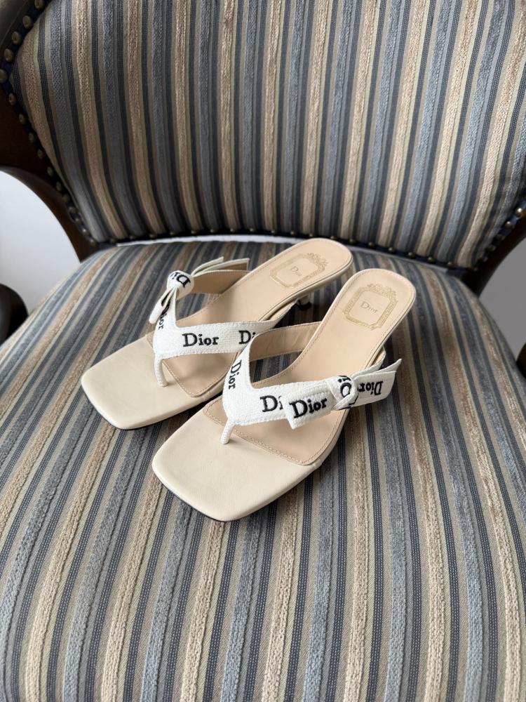 ديور  Sandals