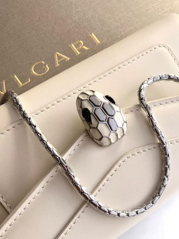 بولقري Serpentine Forever
