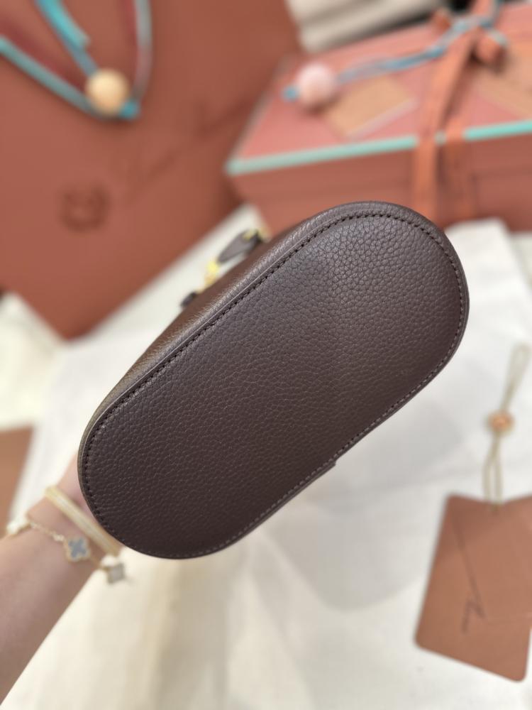 لورو بيانا Extra Softy Case L21