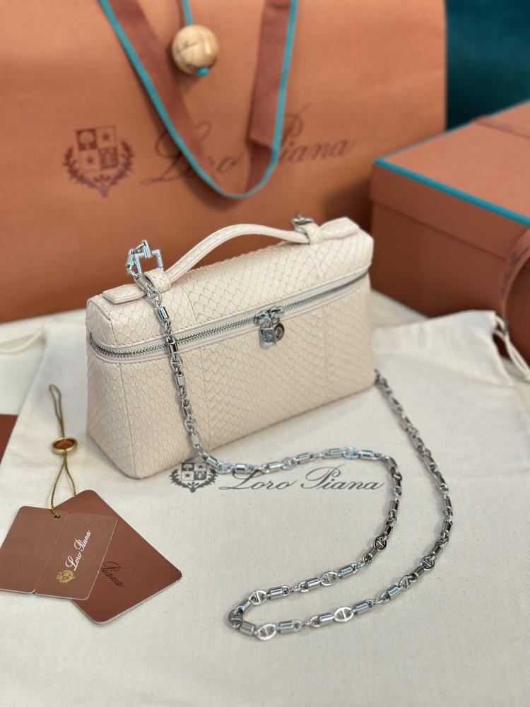 لورو بيانا Extra bag L19