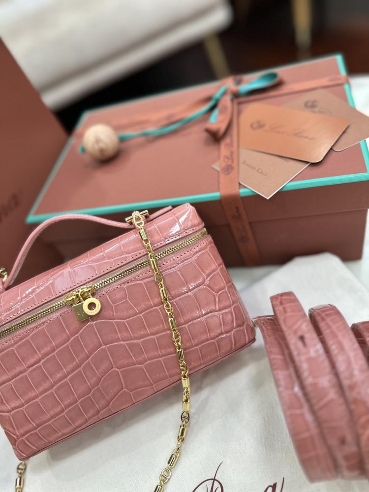 لورو بيانا Extra bag L19CM