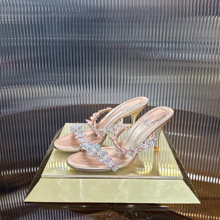رينيه كوفيلا Heels