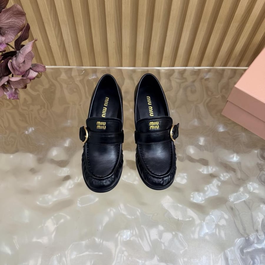 ميو ميو Heel Loafers