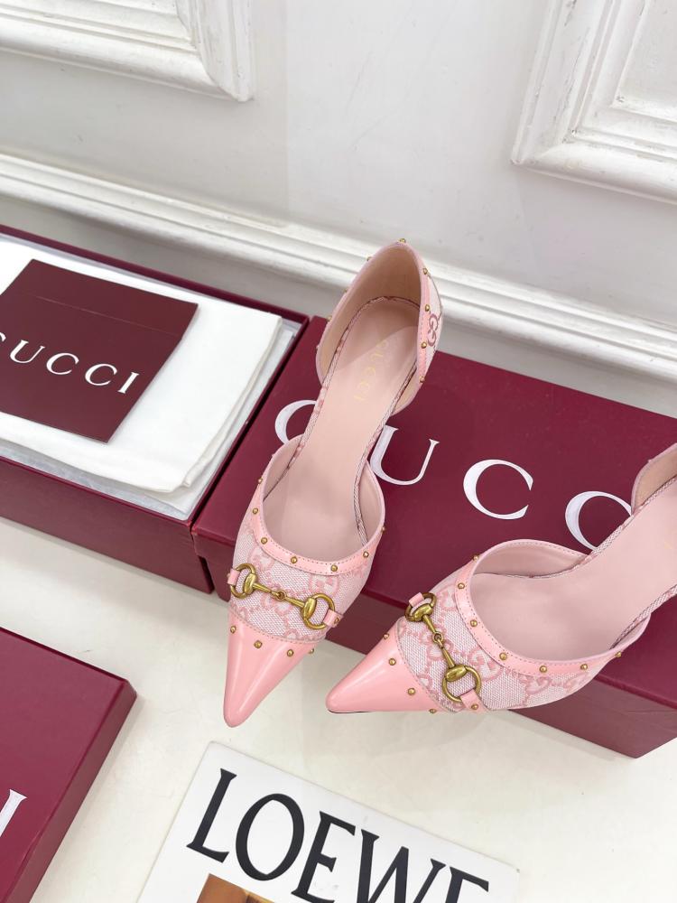 قوتشي Savoy pump