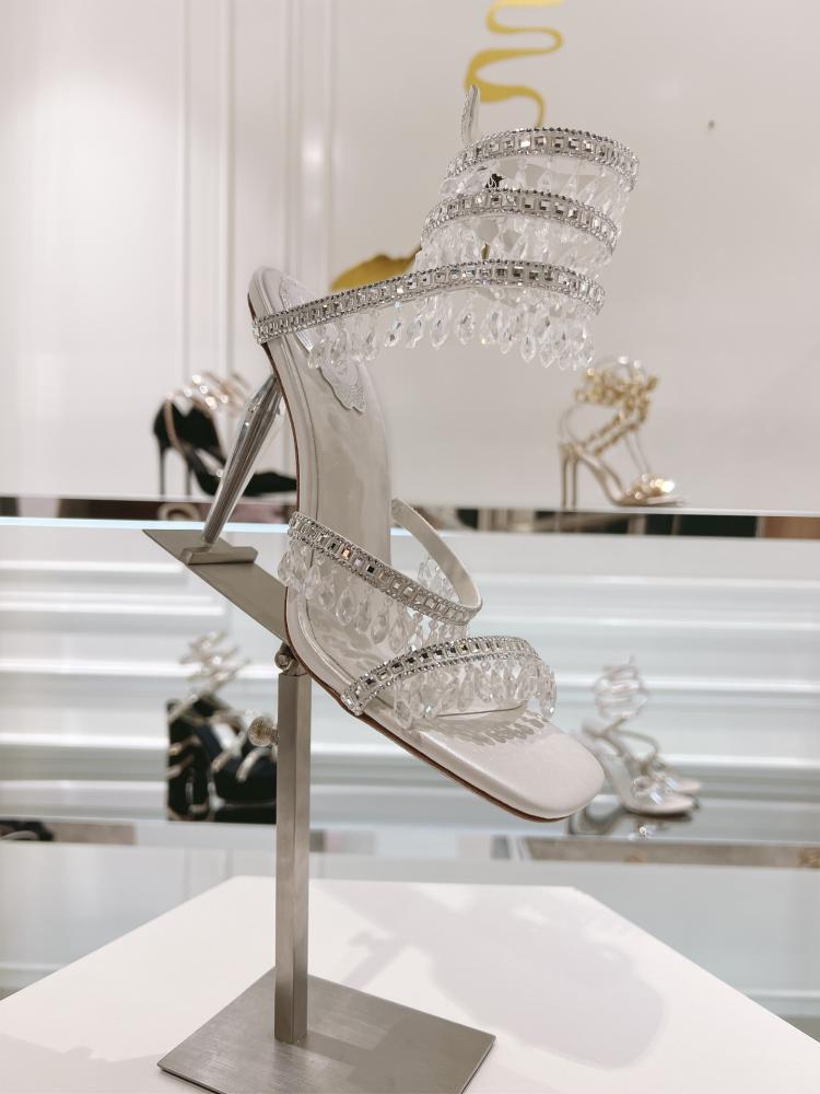 رينيه كوفيلا Chandelier