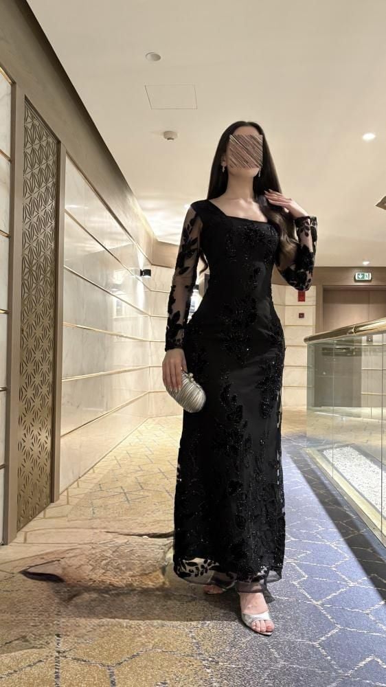 فستان سهرة باربي ودانتيل