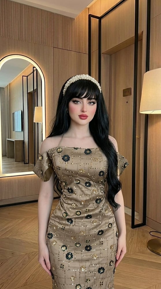 فستان سهرة ملكي فاخر