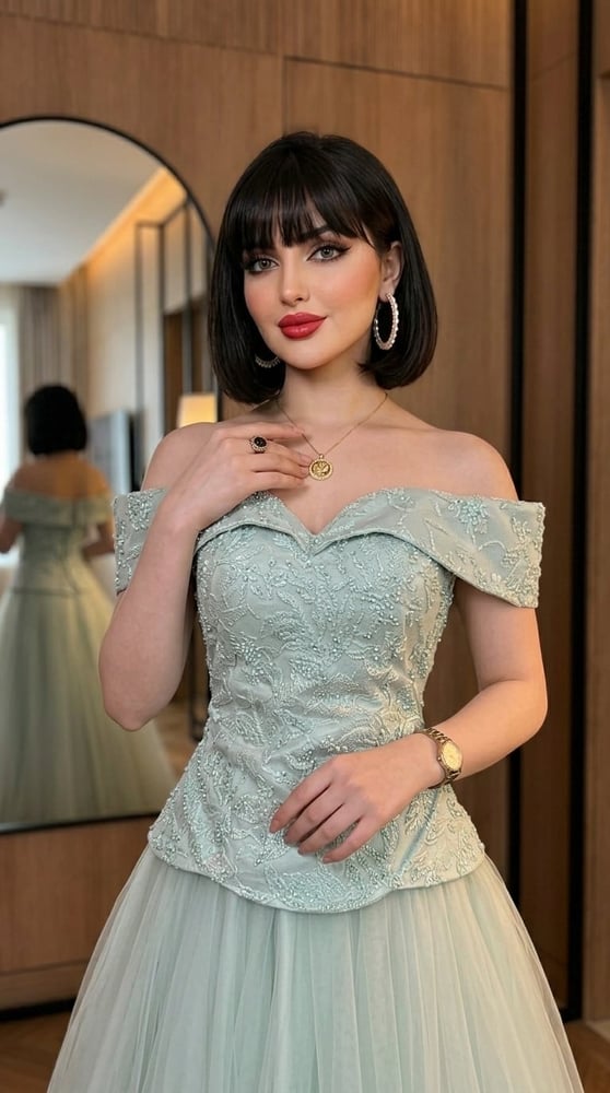 فستان سهرة أوف شولدر بلون أخضر نعناعي هادئ